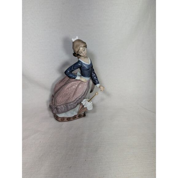 Lladro Spain Porcelain Figurine Evita 5212 Girl Umbrella Parasol Original Box - Picture 7 of 13